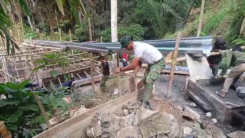 Desa Pao Akses Segera  Terbuka,Jembatan Beton Ere Pucca’ Tahap VI Capai 38%,